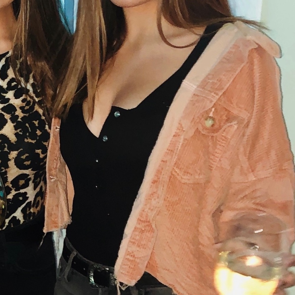 Button down bodysuit - Picture 2 of 2